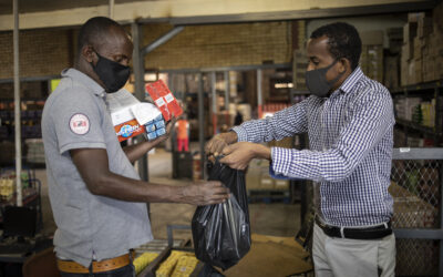 Refugiados somalis retribuem atos de gentileza no país onde foram acolhidos