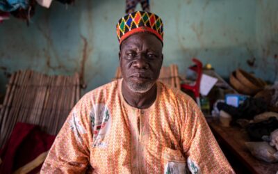 Heróis locais de Burkina Faso são homenageados por dar abrigo aos deslocados