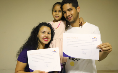 Com apoio do ACNUR, refugiados e migrantes da Venezuela concluem capacitação profissional no Distrito Federal
