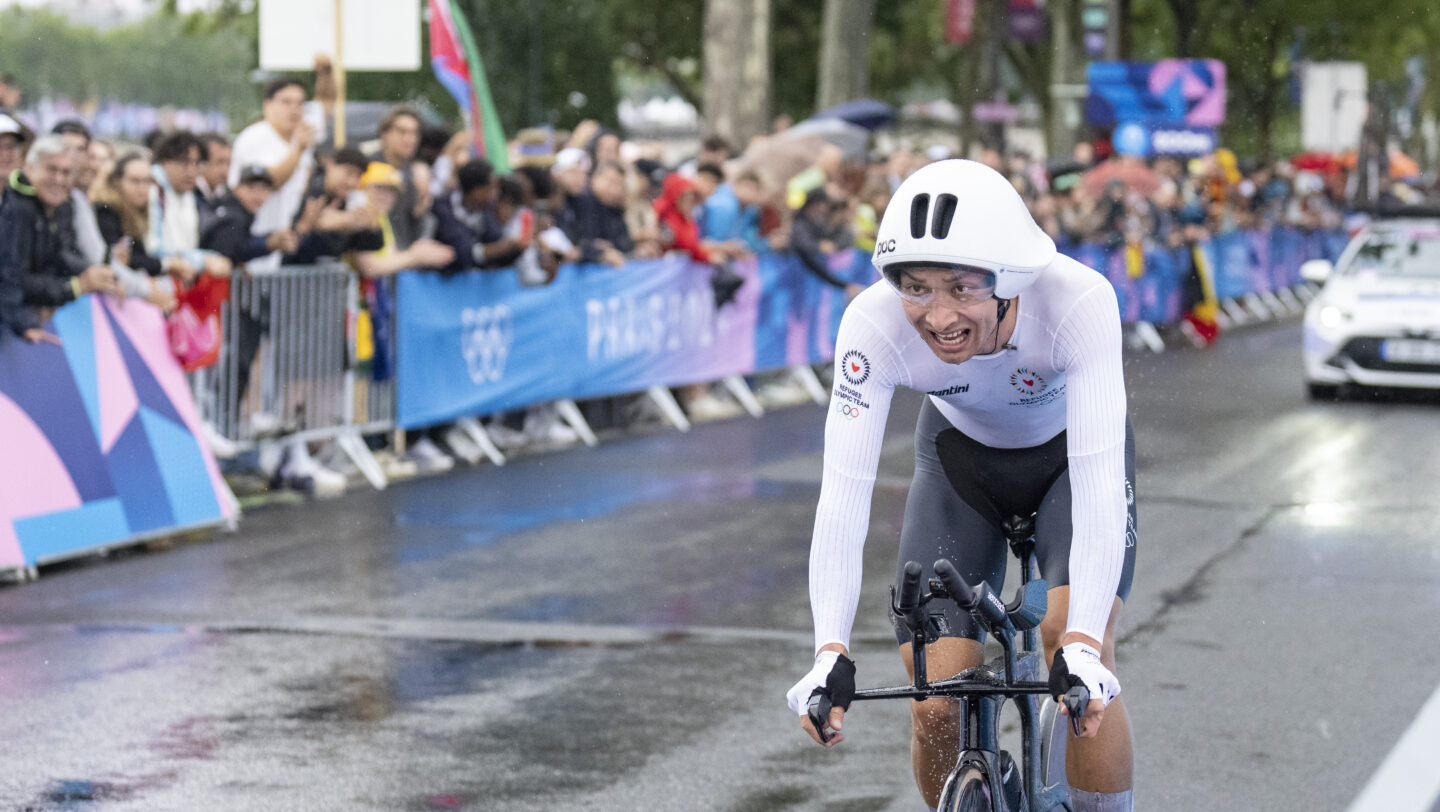 Amir Ansari, ciclismo. Foto: Ubald Rutar/COI